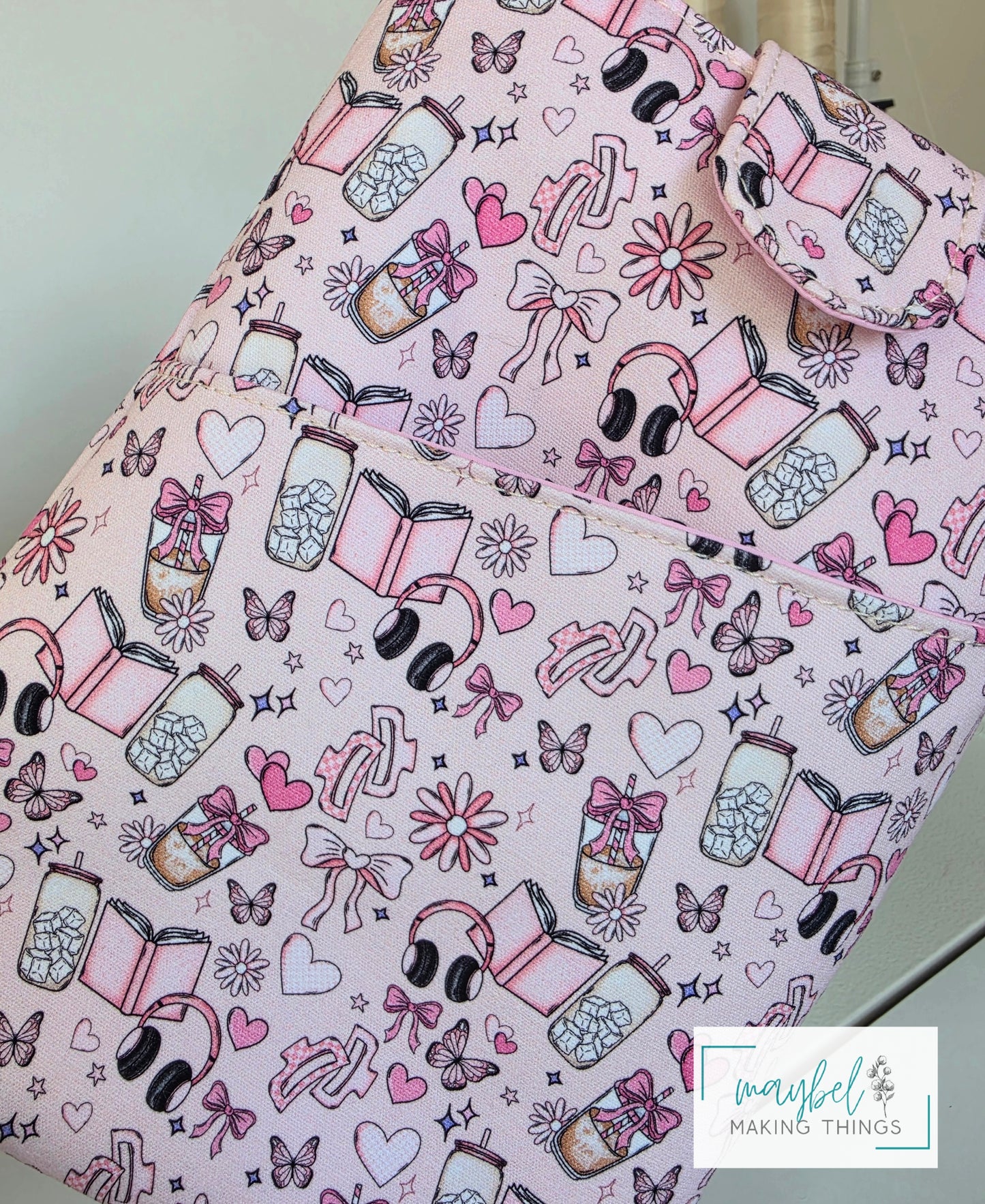Large Book Sleeve - Girlie Books Fabric Tab (In Stock)