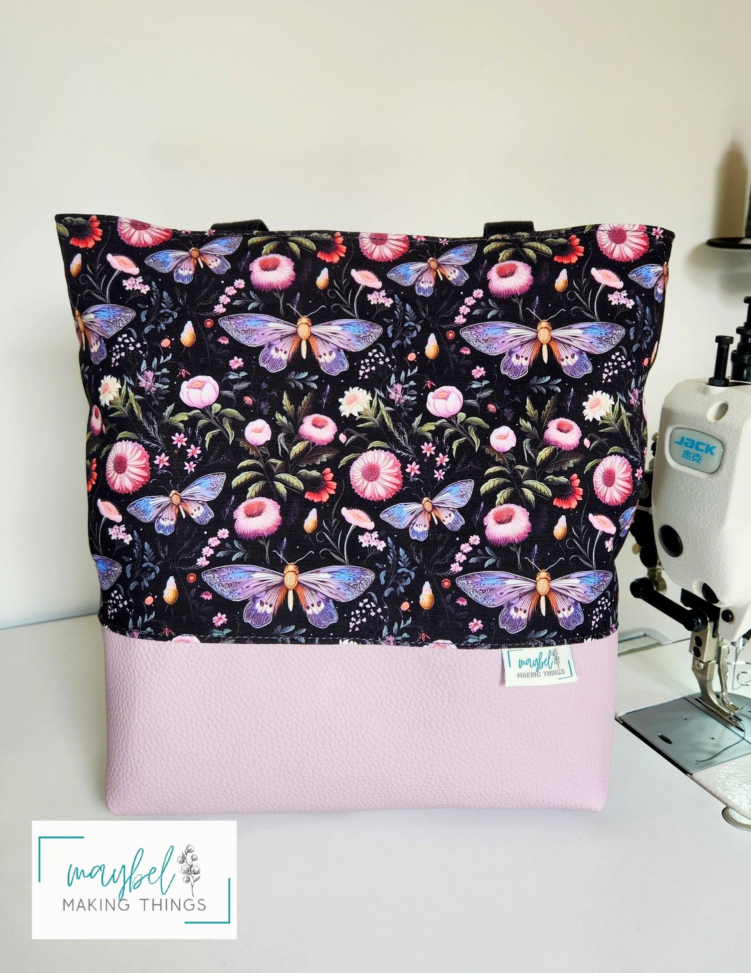 Totes - In Stock