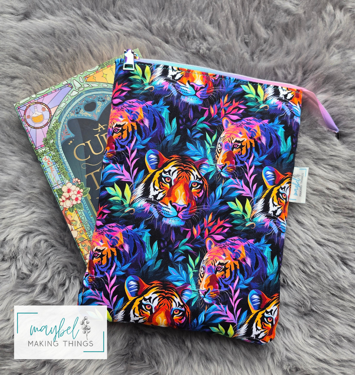 Large Book Sleeve top zip - Tigers - (In Stock)