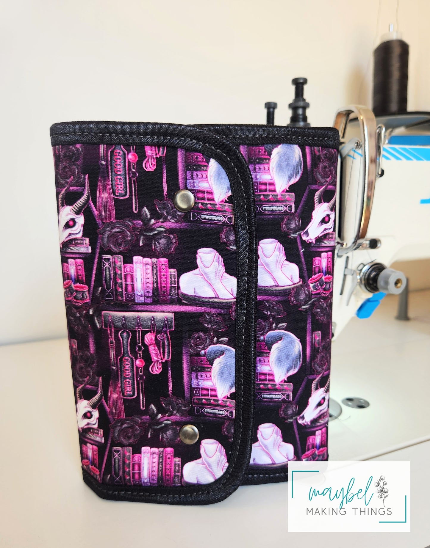Maybel After Dark Range - The Kindle Reading Wrap - Pink Kink Bookshelf