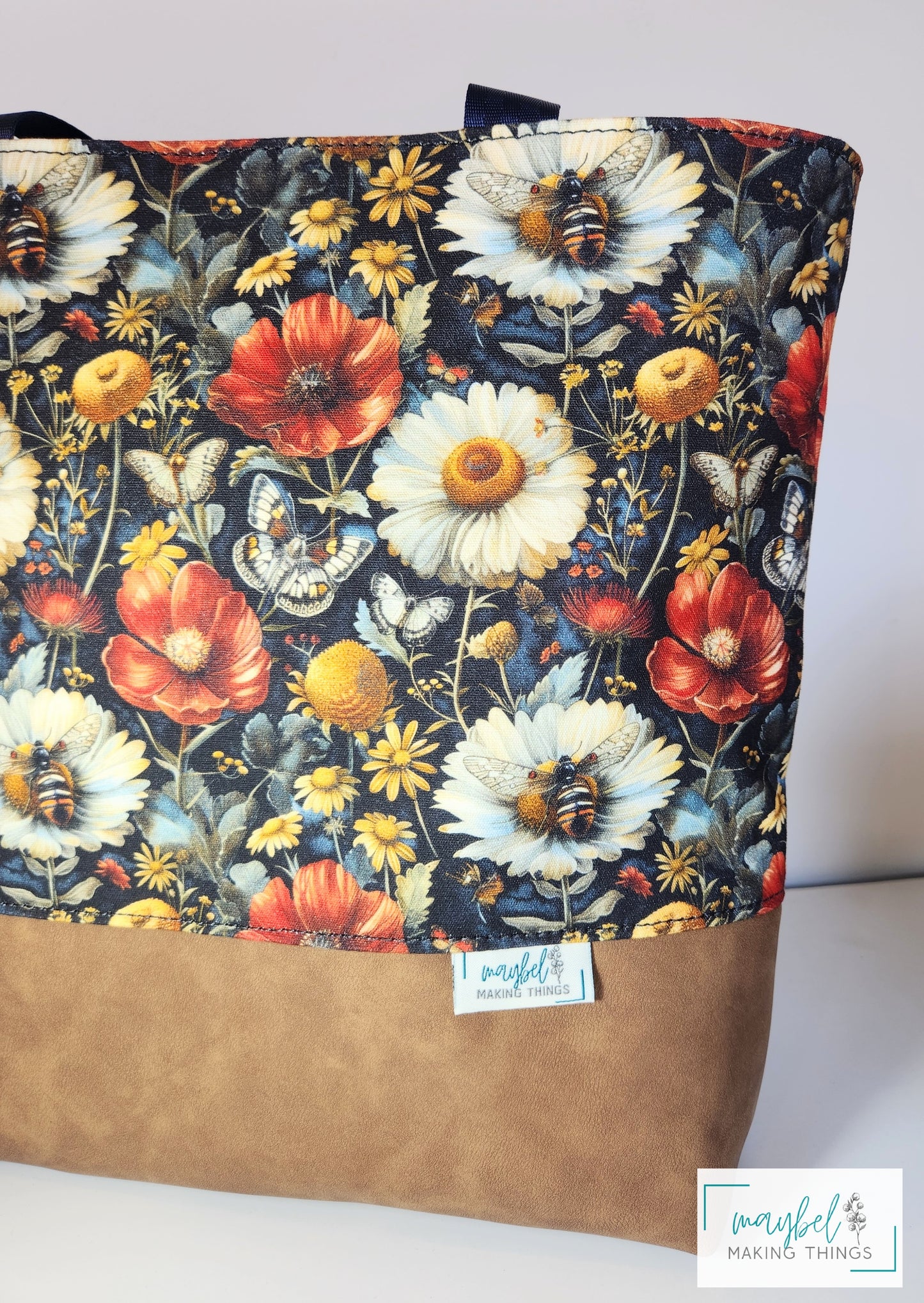 Tuesday Tote - Daisy and Bees - Stock