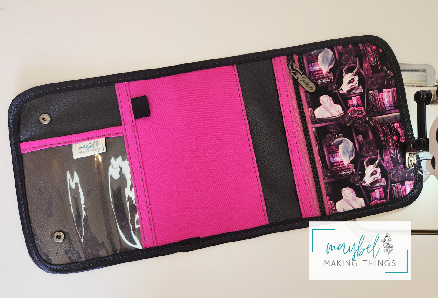 Maybel After Dark Range - The Kindle Reading Wrap - Pink Kink Bookshelf