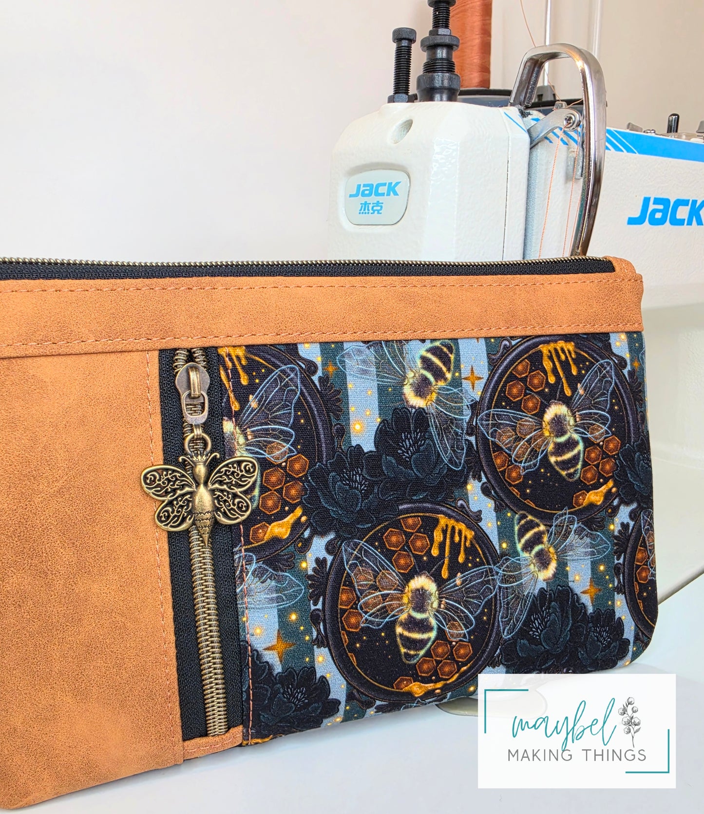 The Zippy Clutch - Honeycomb Bee stripes (In Stock)